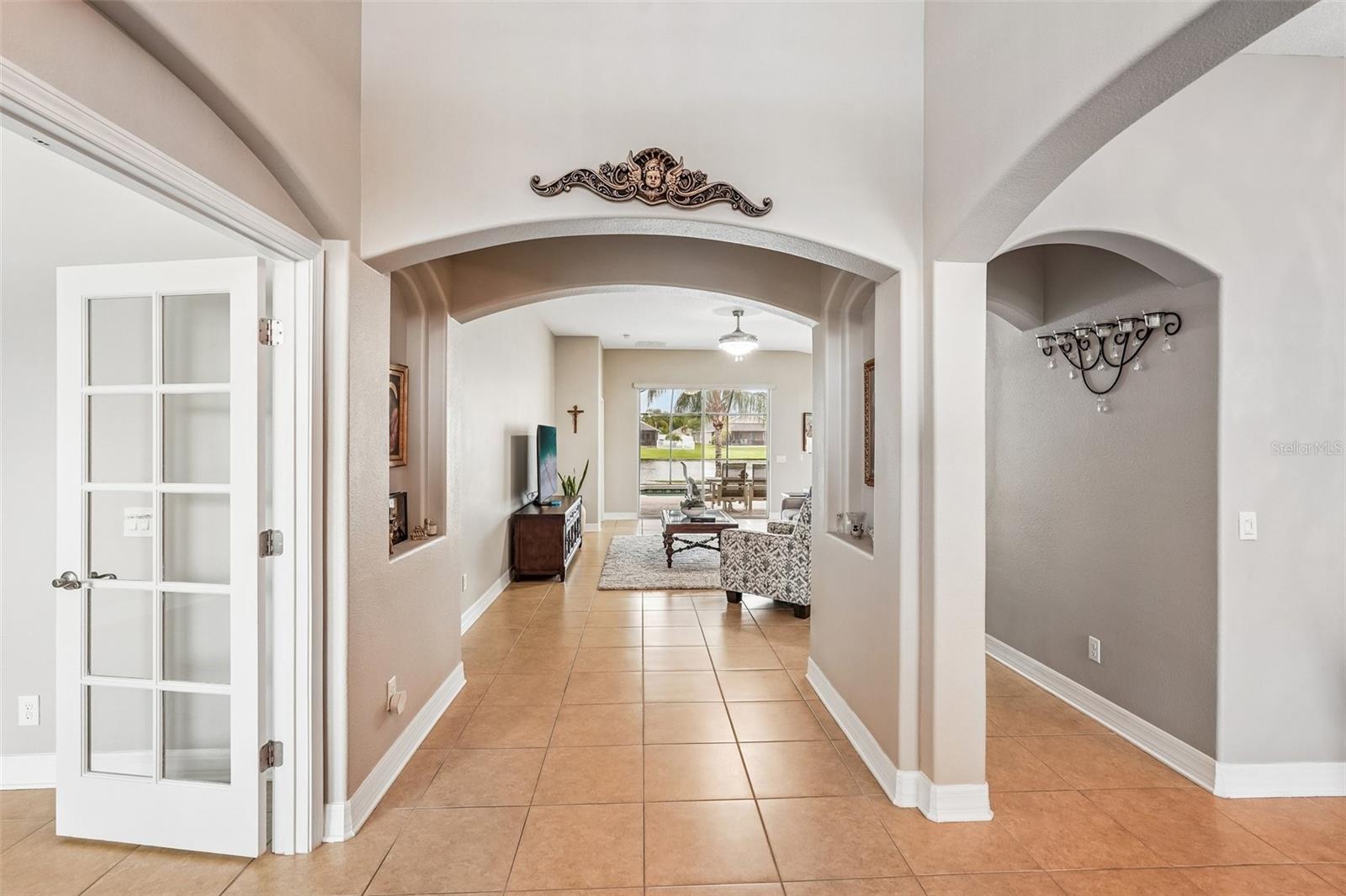 LAKESIDE PRESERVE - Residential