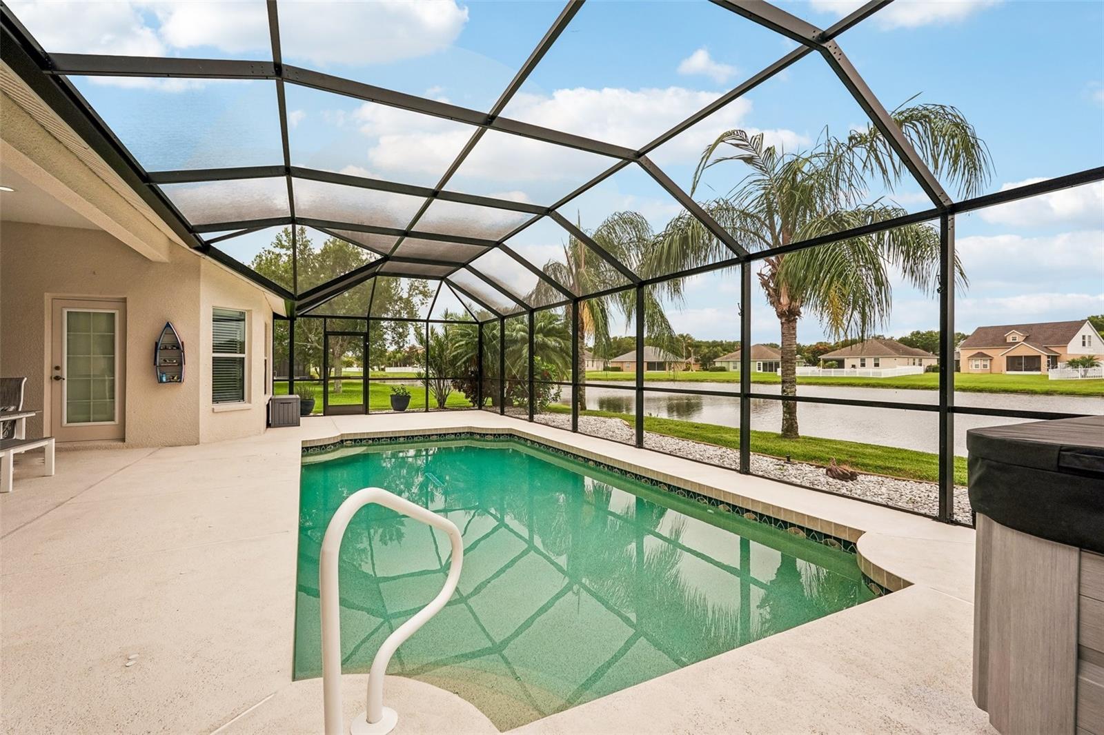 LAKESIDE PRESERVE - Residential
