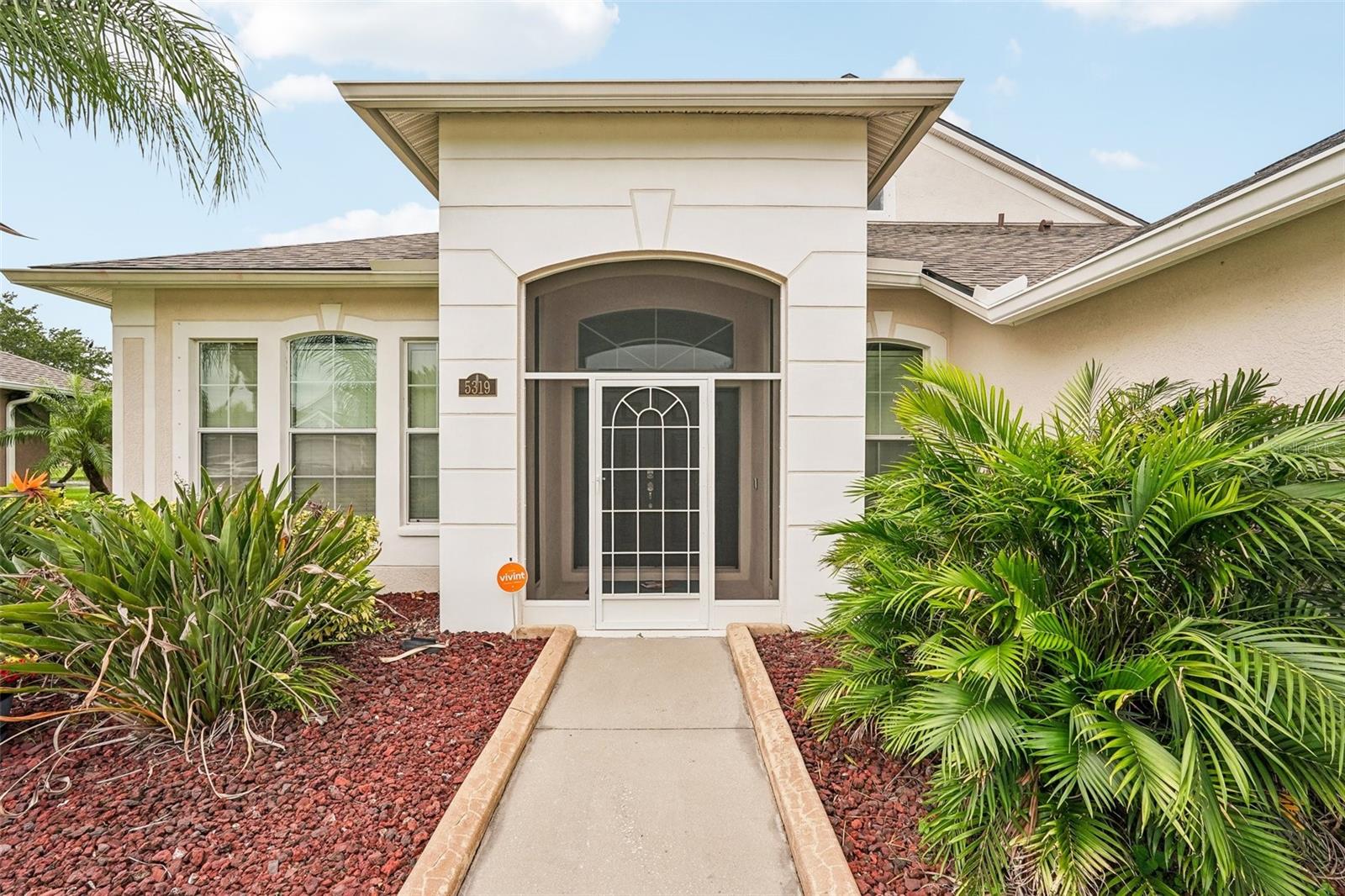 LAKESIDE PRESERVE - Residential