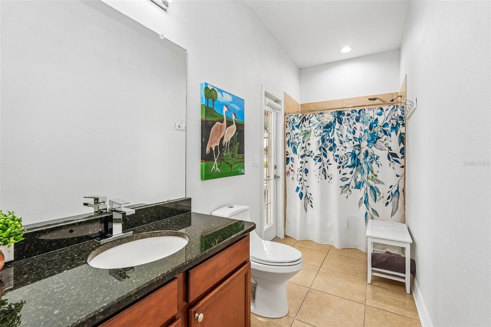 LAKESIDE PRESERVE - Residential