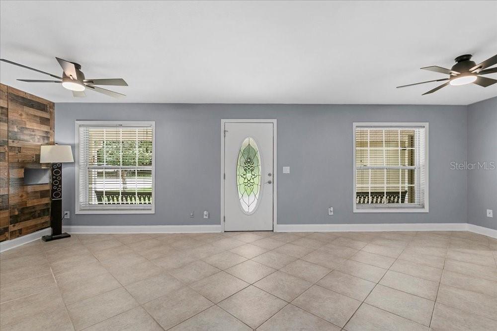 PONKAN PINES - Residential