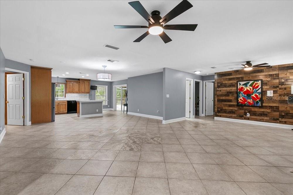 PONKAN PINES - Residential
