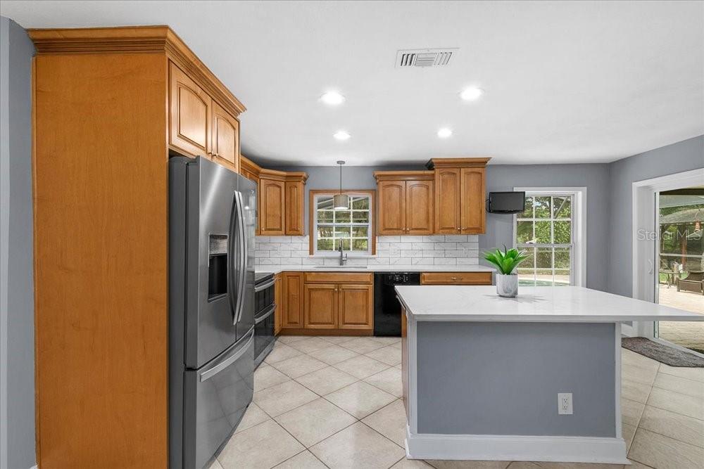 PONKAN PINES - Residential