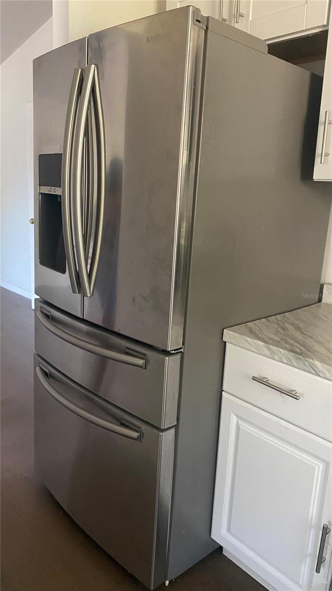 VANDERIPE-IVES ADD - Residential Lease