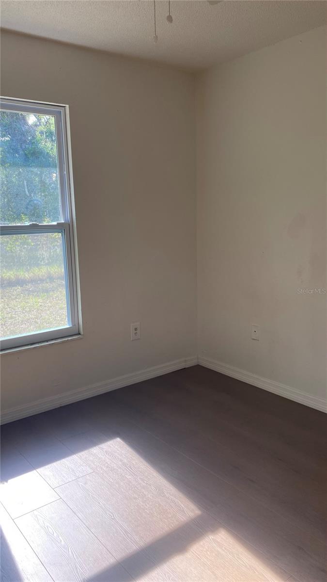 VANDERIPE-IVES ADD - Residential Lease