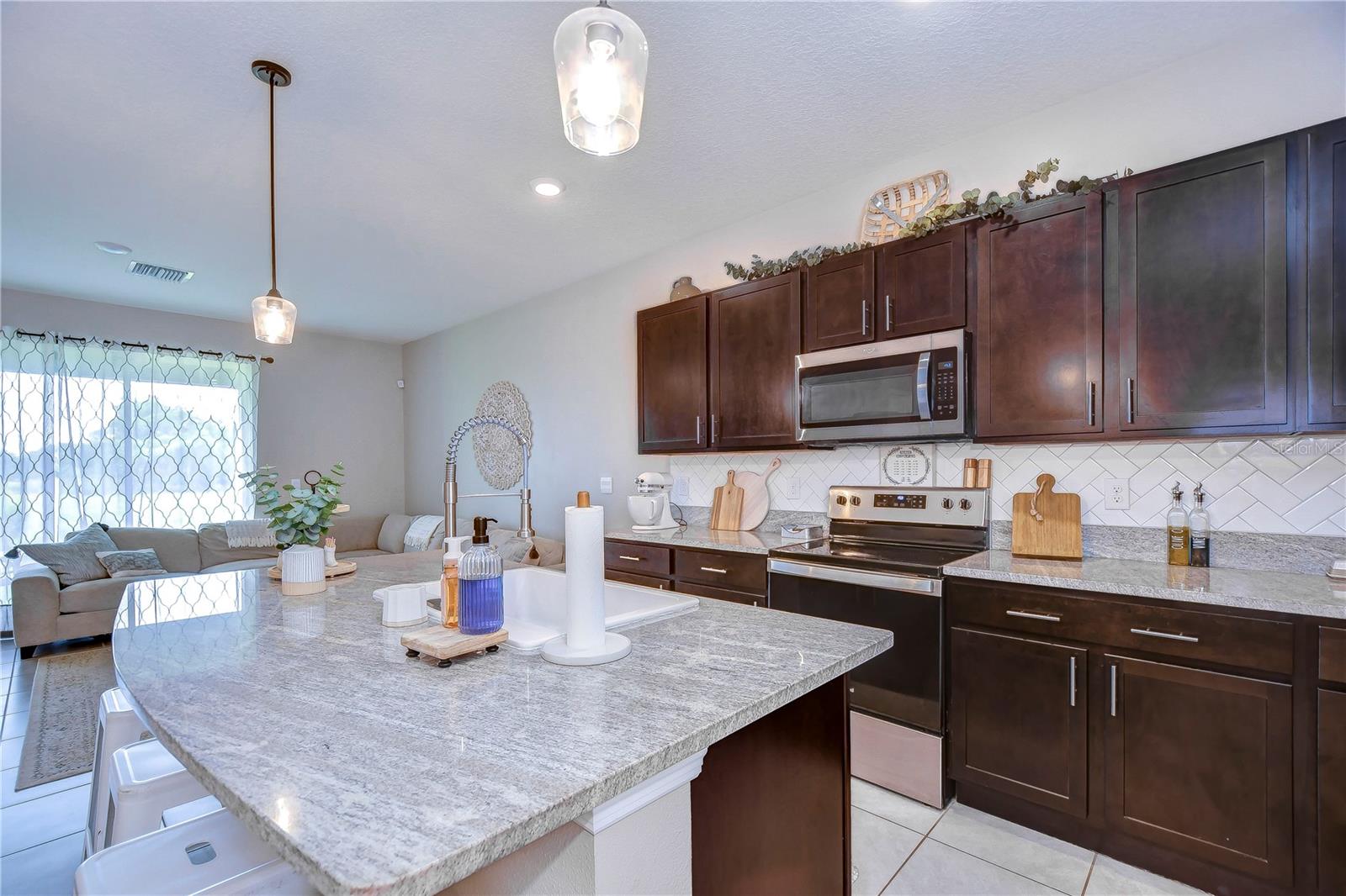 ASHBERRY VILLAGE PH 1 - Residential