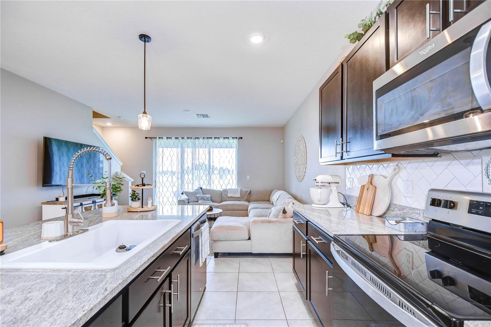 ASHBERRY VILLAGE PH 1 - Residential