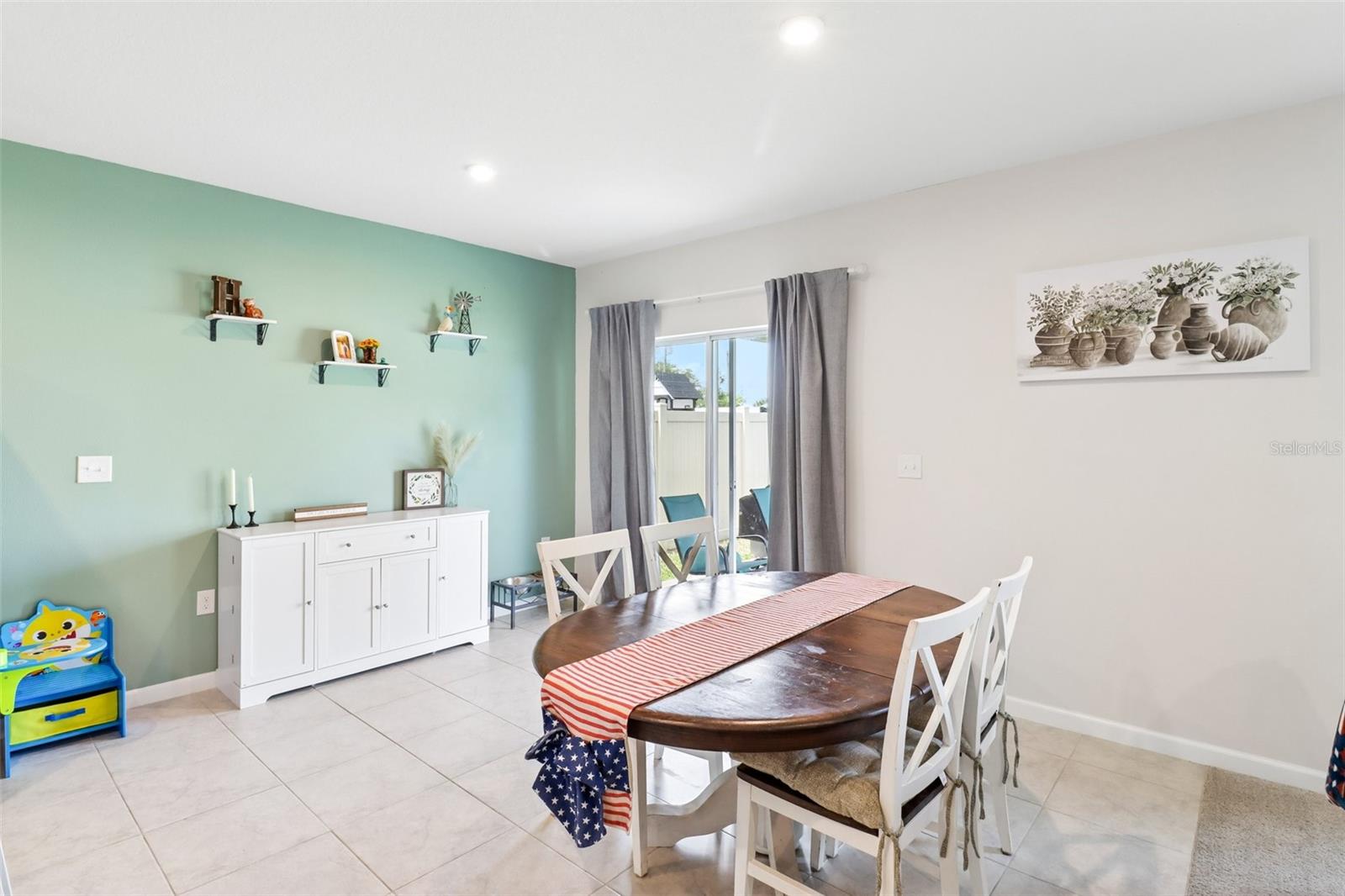 SUMTER VILLAS PH FOUR - Residential