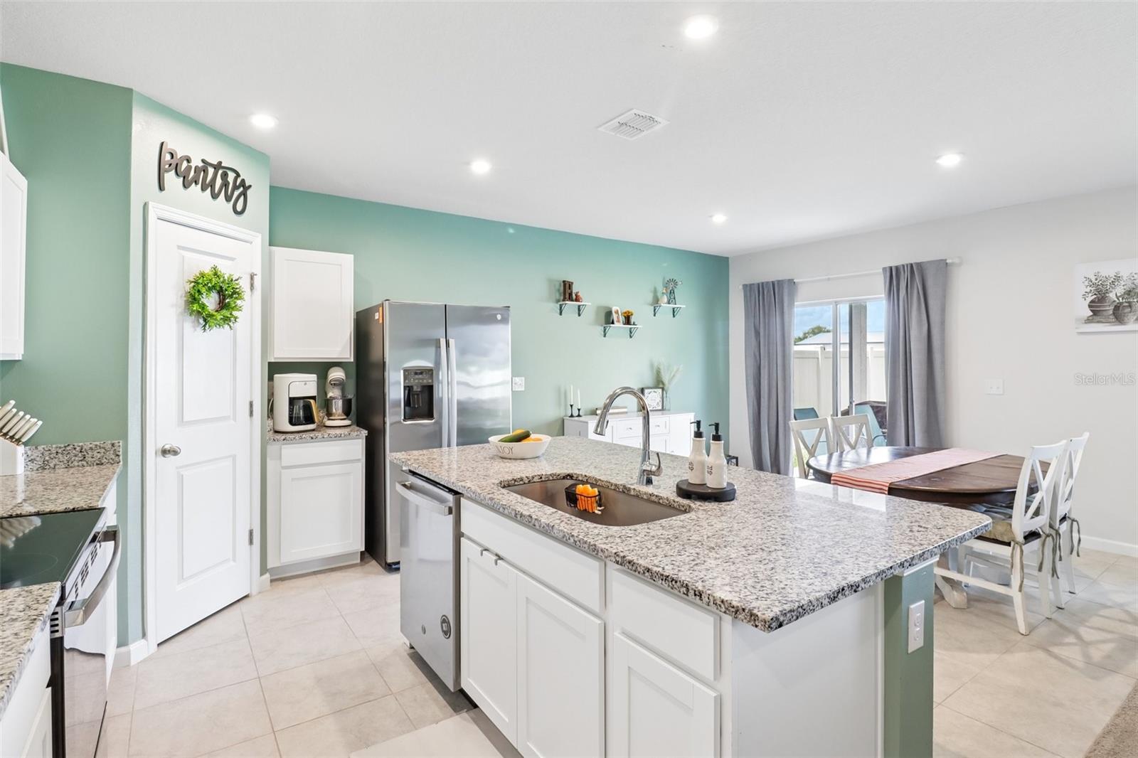 SUMTER VILLAS PH FOUR - Residential