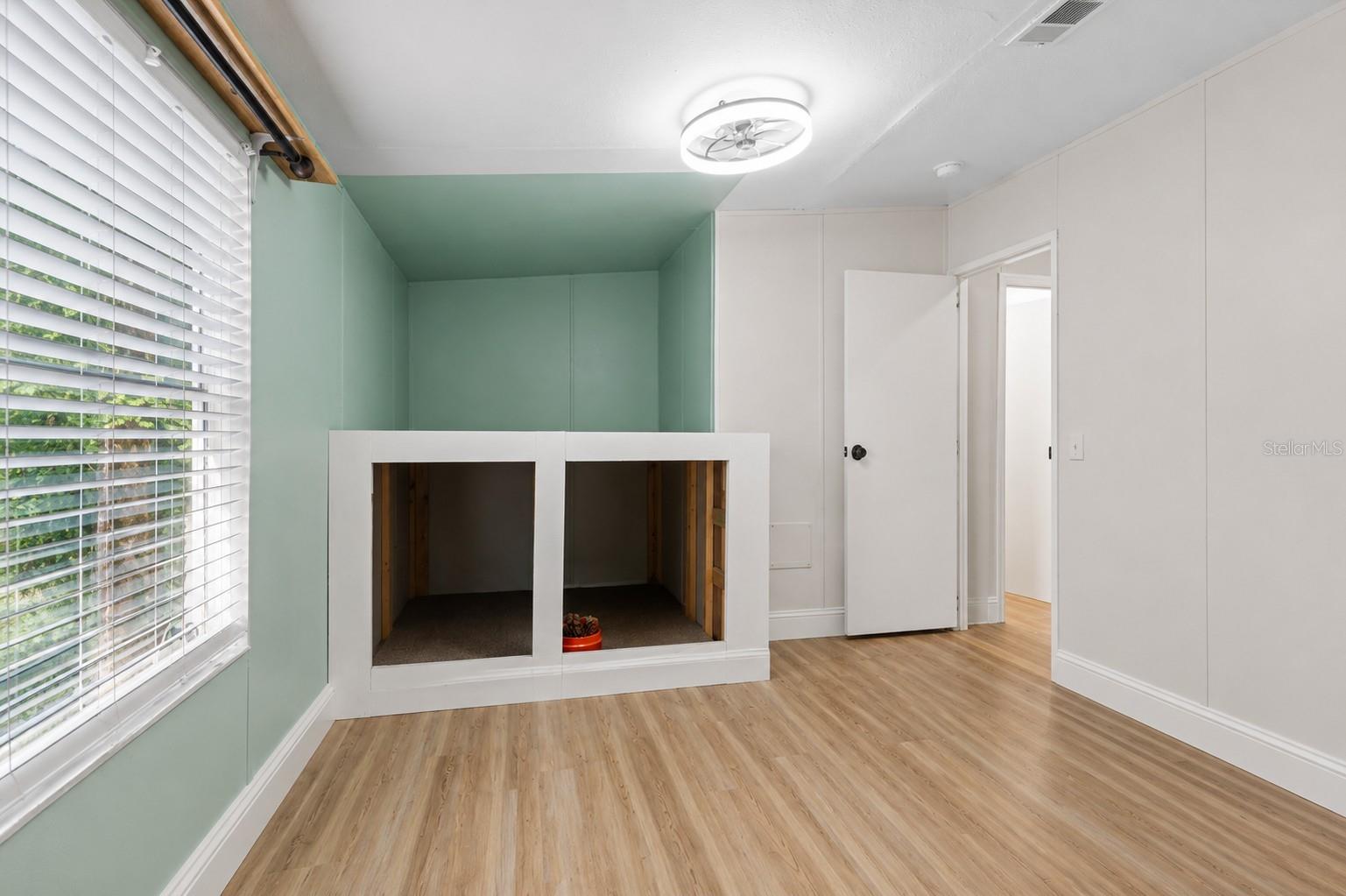 HERNDON ACRES SUB - Residential