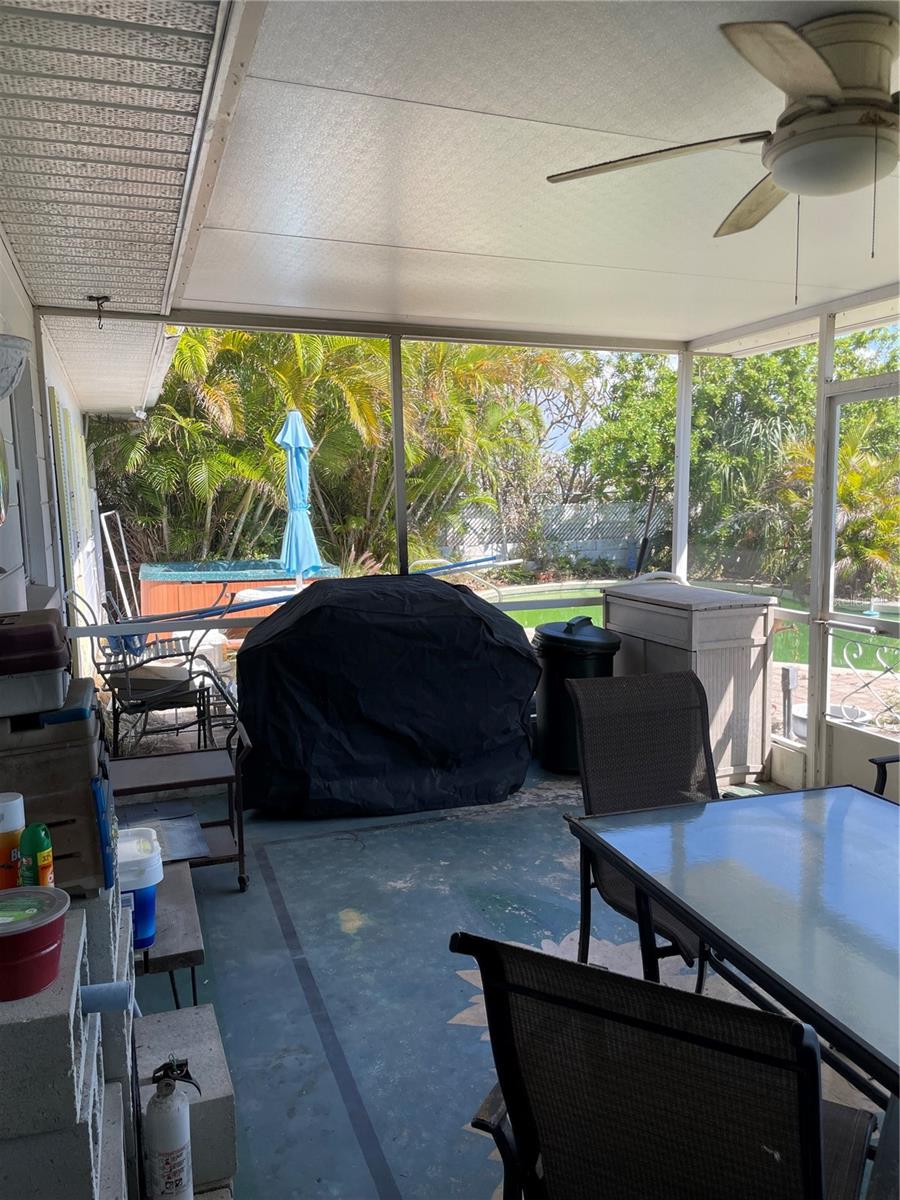 LONE PALM BEACH 5TH ADD BLK 29 REP - Residential