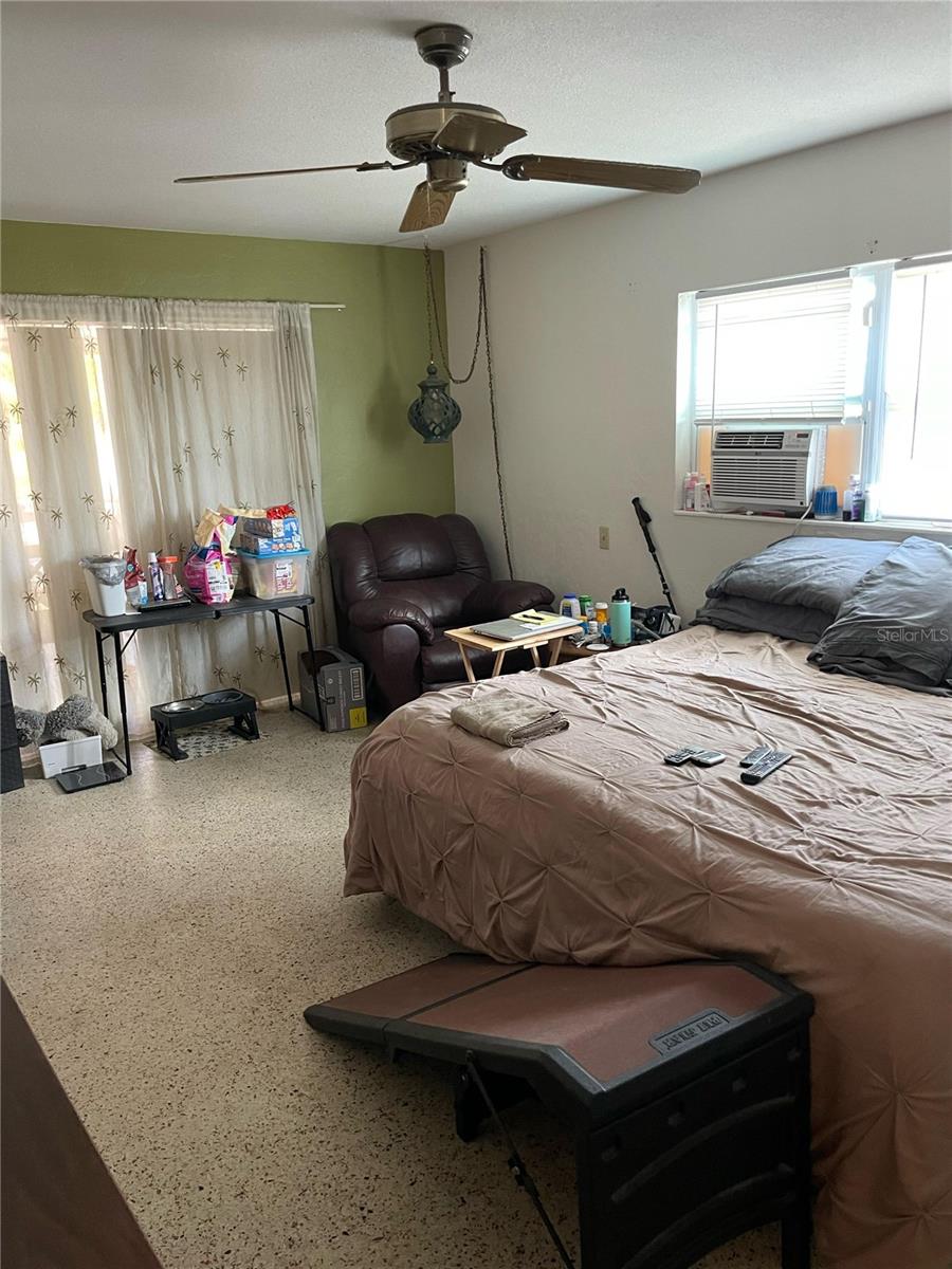 LONE PALM BEACH 5TH ADD BLK 29 REP - Residential