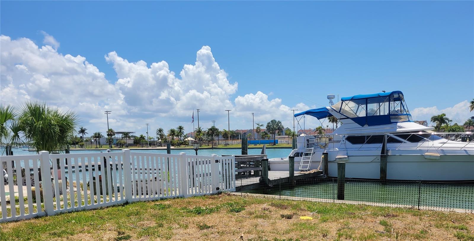 LONE PALM BEACH 5TH ADD BLK 29 REP - Residential