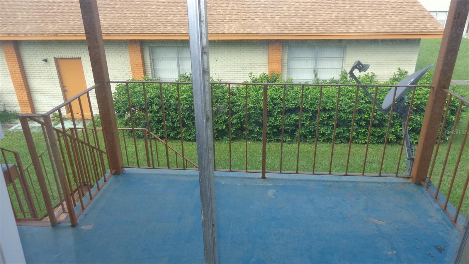 ESSEX PARK VILLAS - Residential Lease