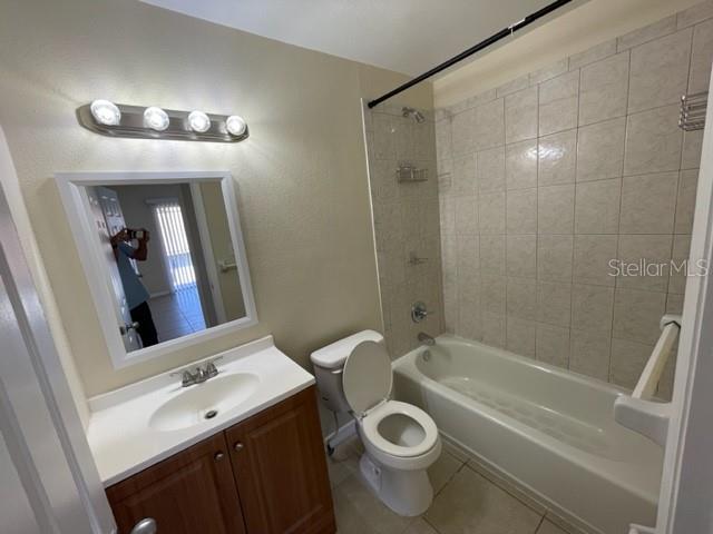 ESSEX PARK VILLAS - Residential Lease