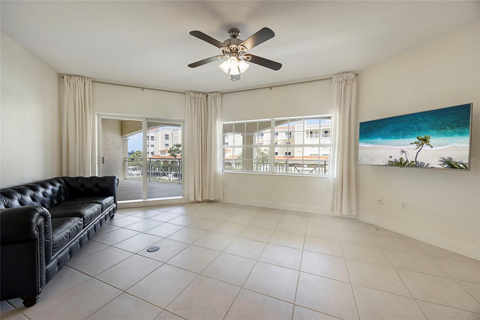 VILLAS AT BELLAGIO HARBOR VILLAGE - Residential