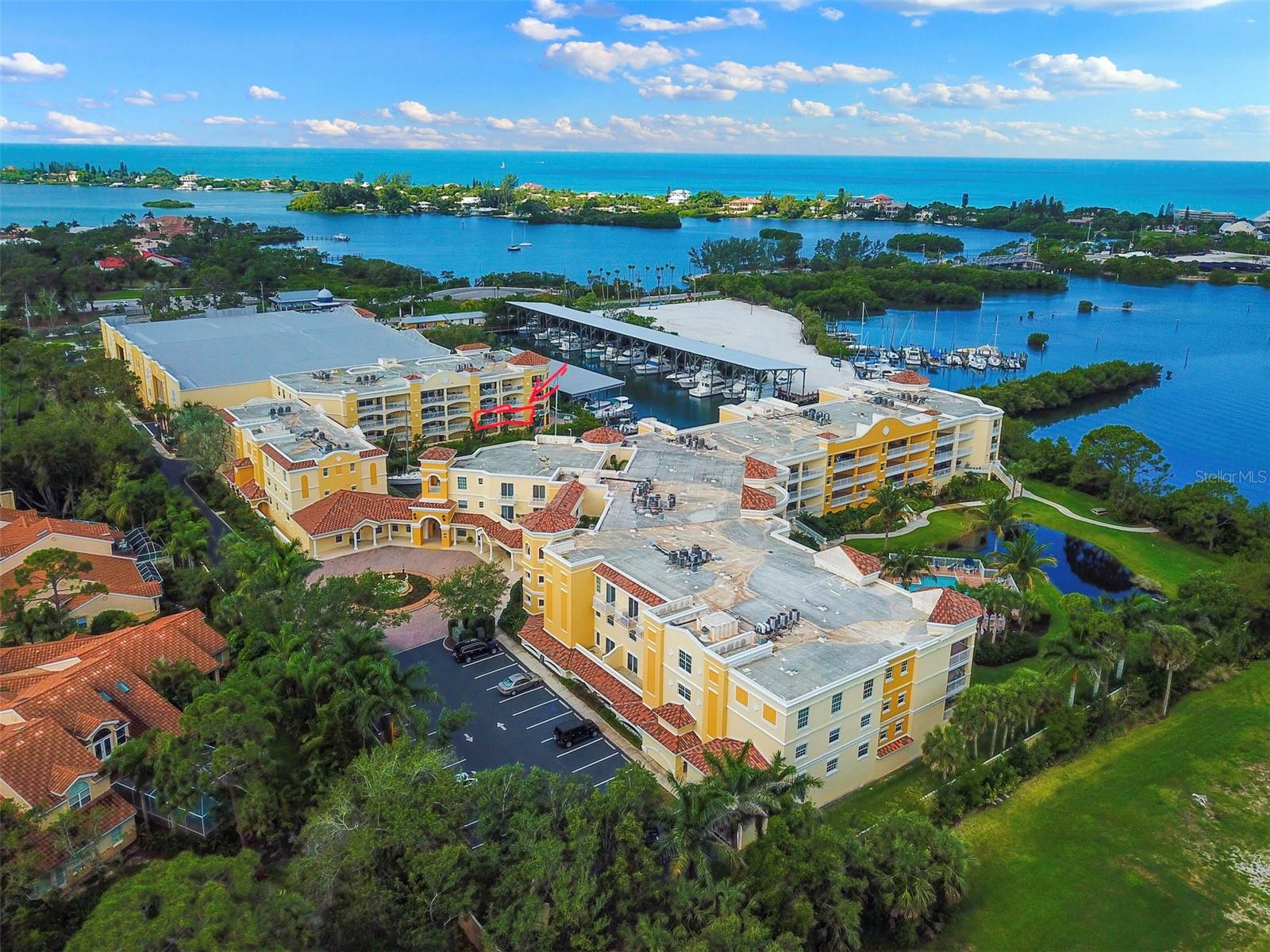VILLAS AT BELLAGIO HARBOR VILLAGE - Residential