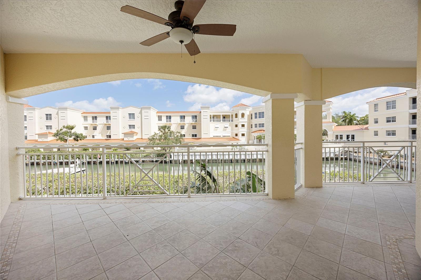 VILLAS AT BELLAGIO HARBOR VILLAGE - Residential