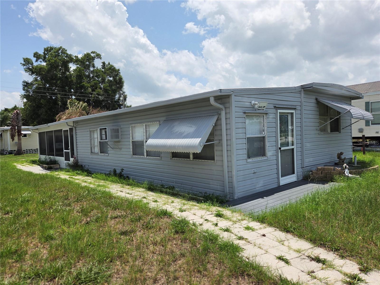 FLORIDA TRAILER ESTATES FOURTH ADD - Residential Lease
