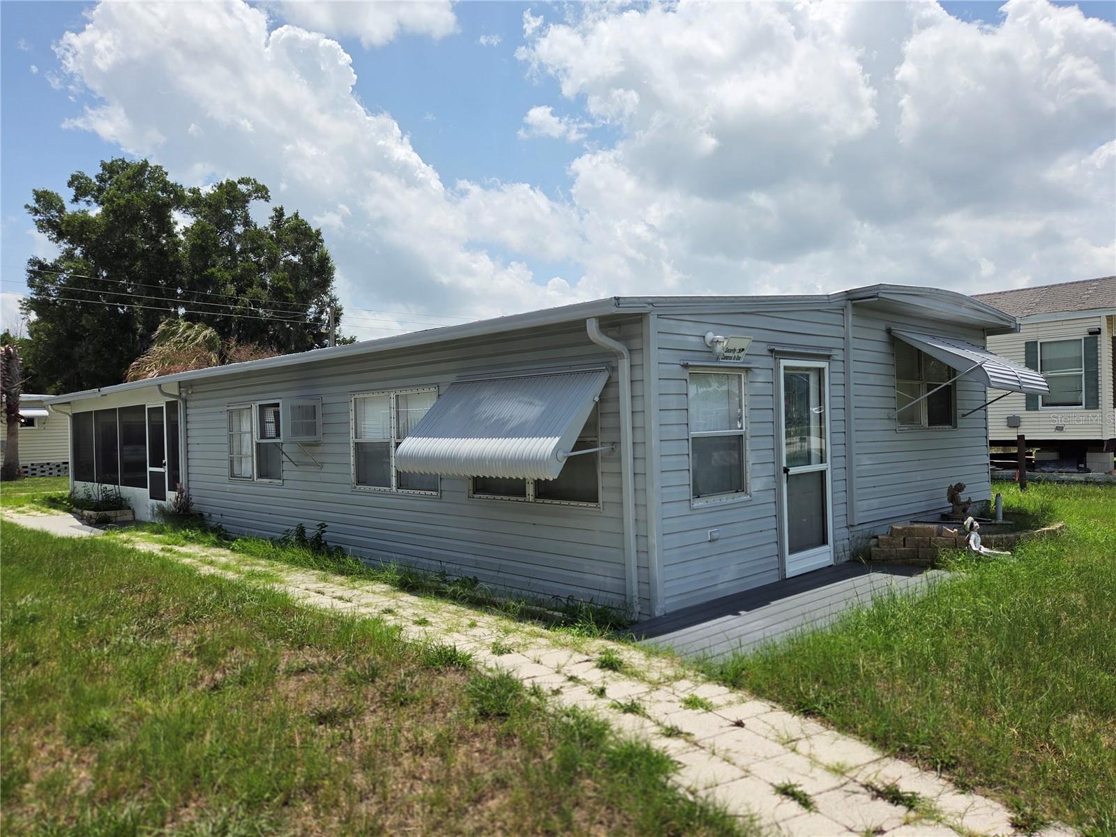 FLORIDA TRAILER ESTATES FOURTH ADD - Residential Lease