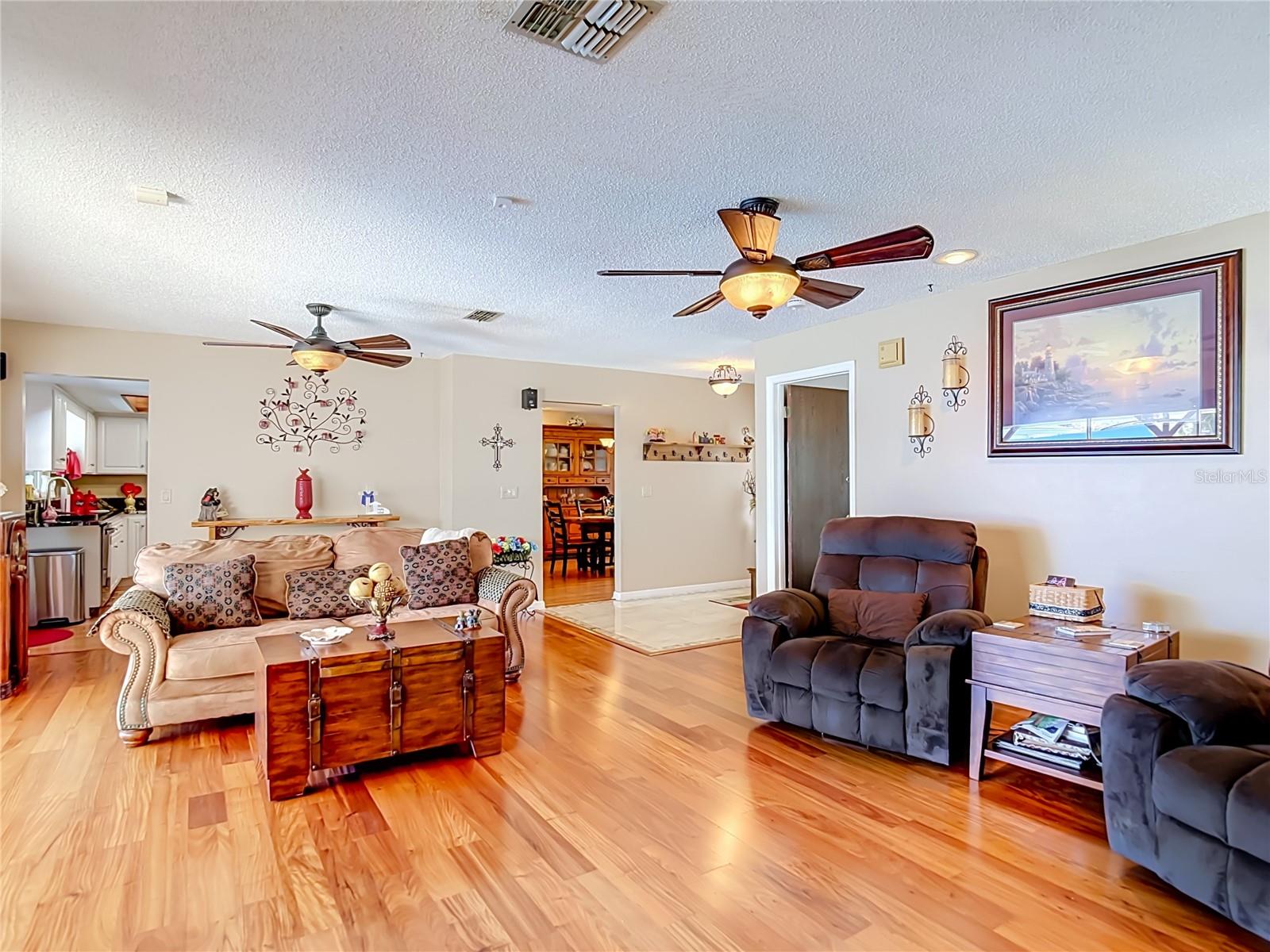 BRANDON GROVES SEC 01 - Residential Lease