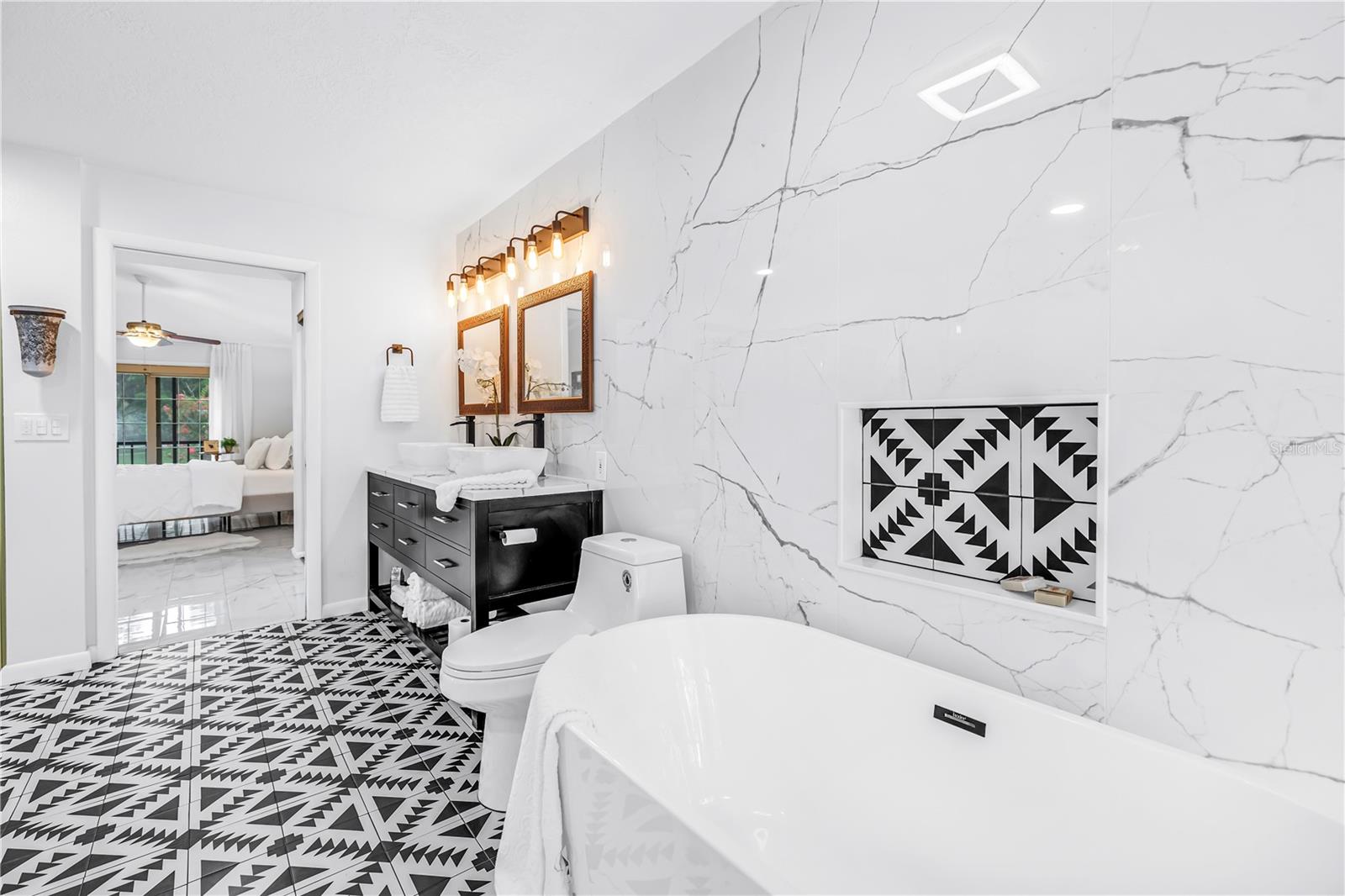 RIVIERA BAY SECOND ADD - Residential