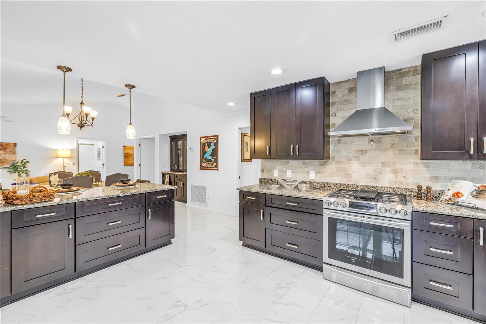 RIVIERA BAY SECOND ADD - Residential