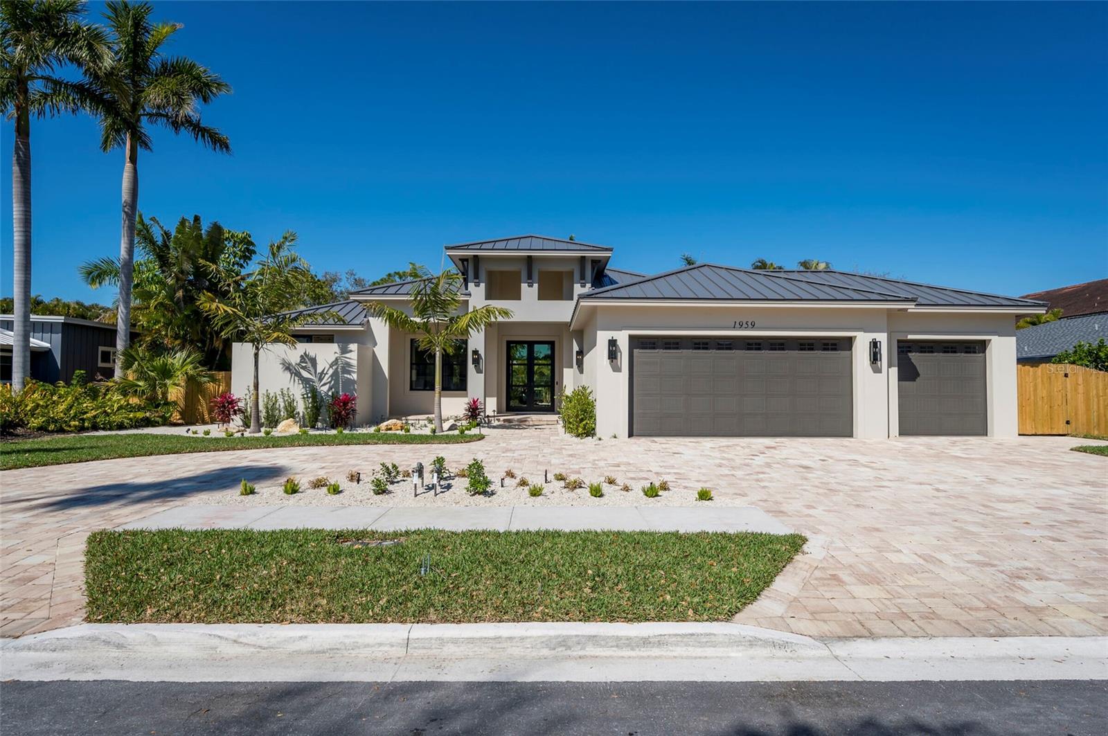 DESOTA PARK - Residential