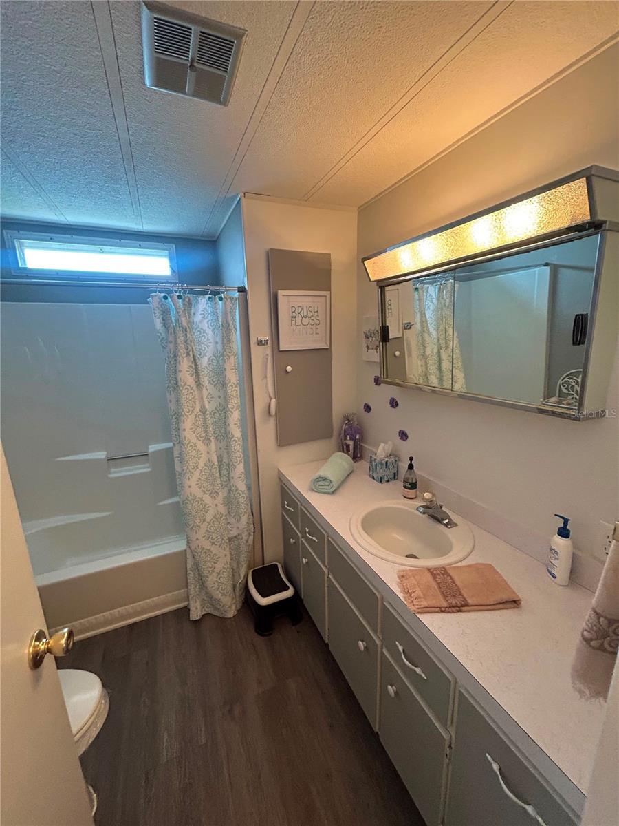 SUNCOAST MANOR M/H PARK UNREC - Residential