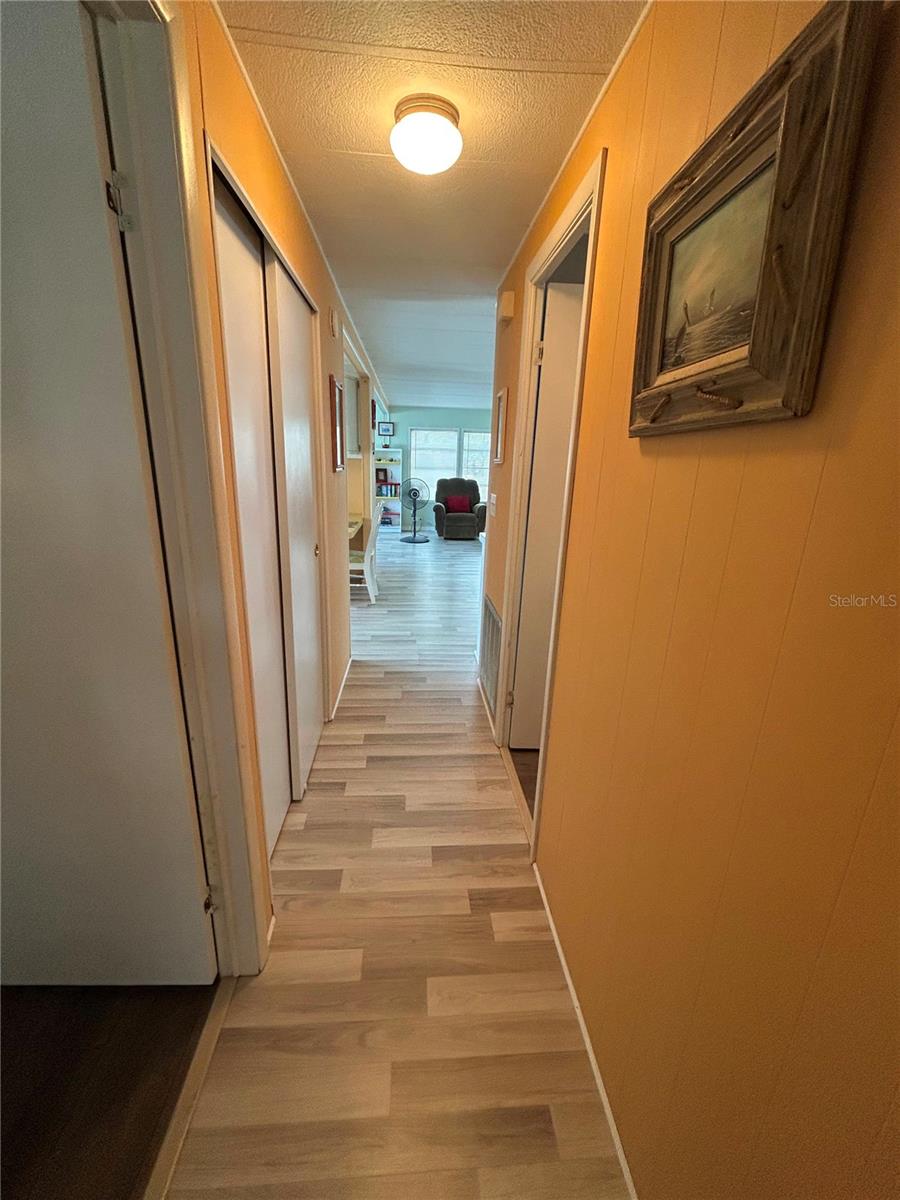 SUNCOAST MANOR M/H PARK UNREC - Residential