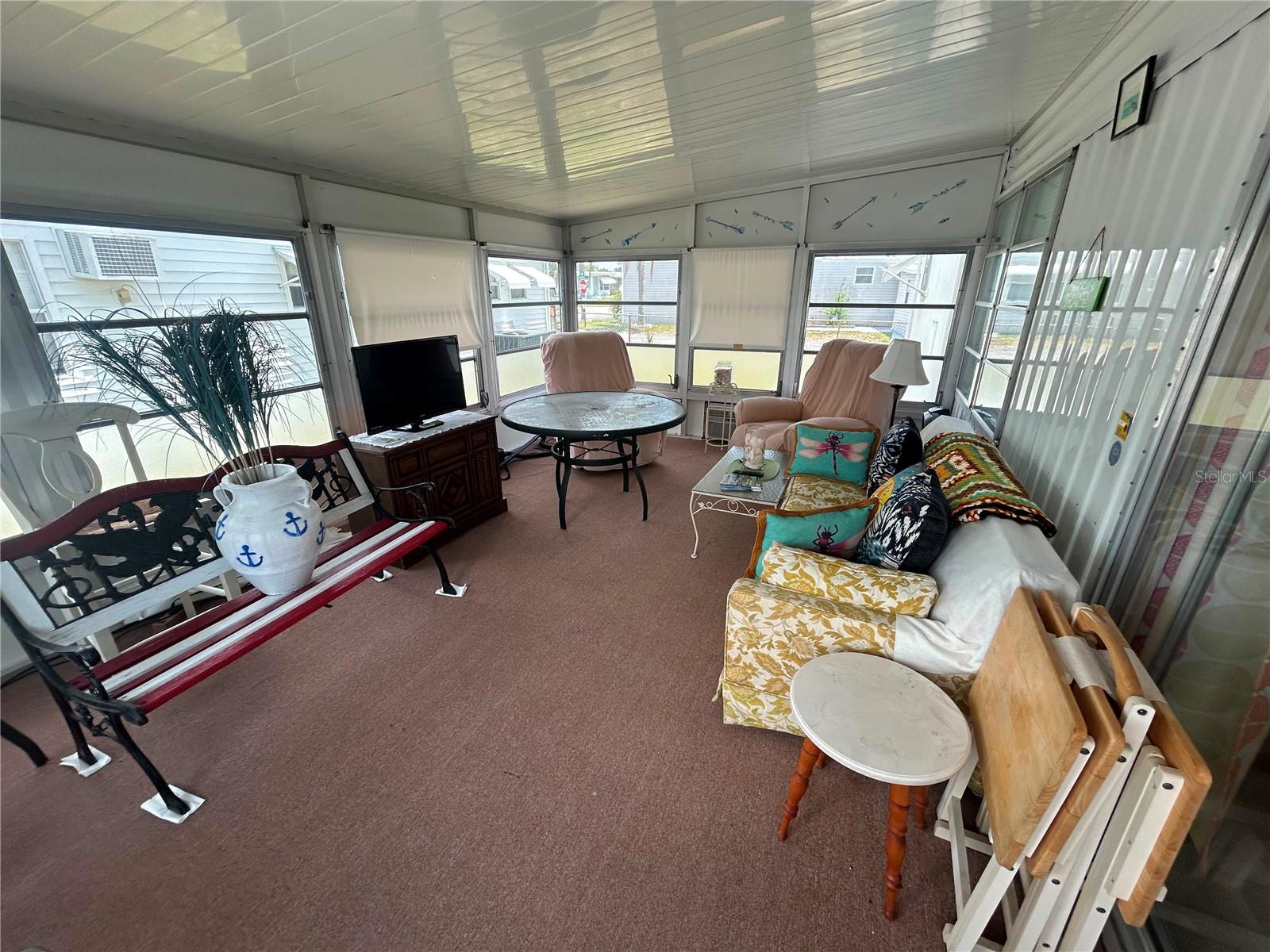 SUNCOAST MANOR M/H PARK UNREC - Residential