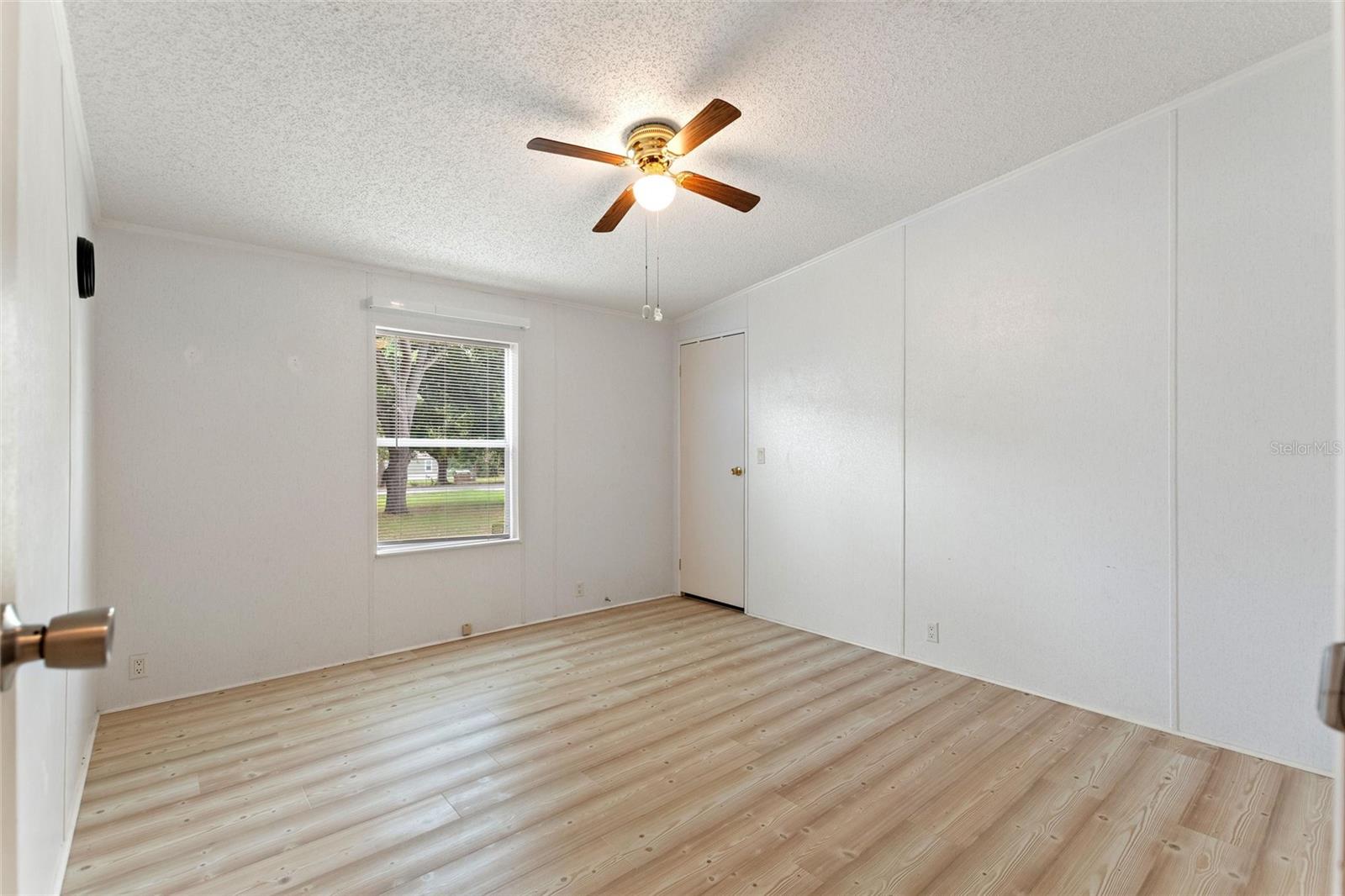 CRESCENT RIDGE - Residential