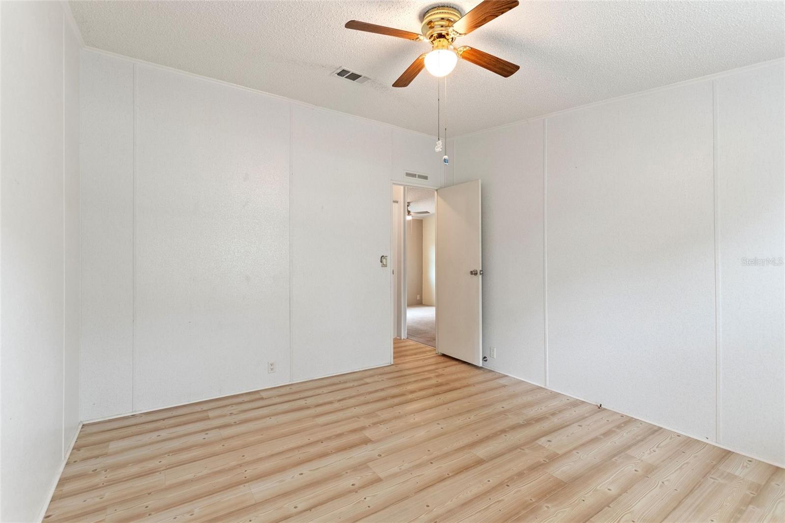 CRESCENT RIDGE - Residential