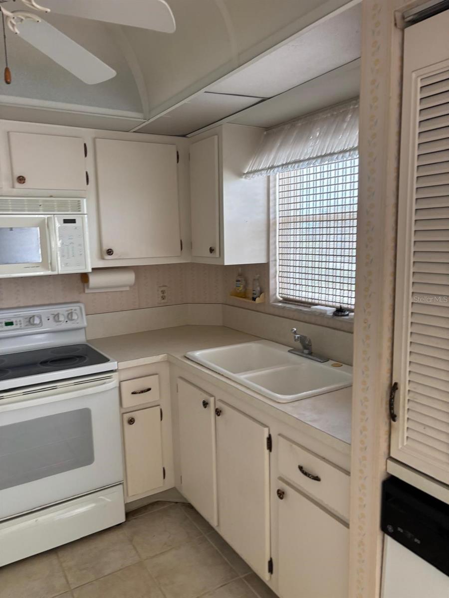IRONWOOD EIGHTH - Residential