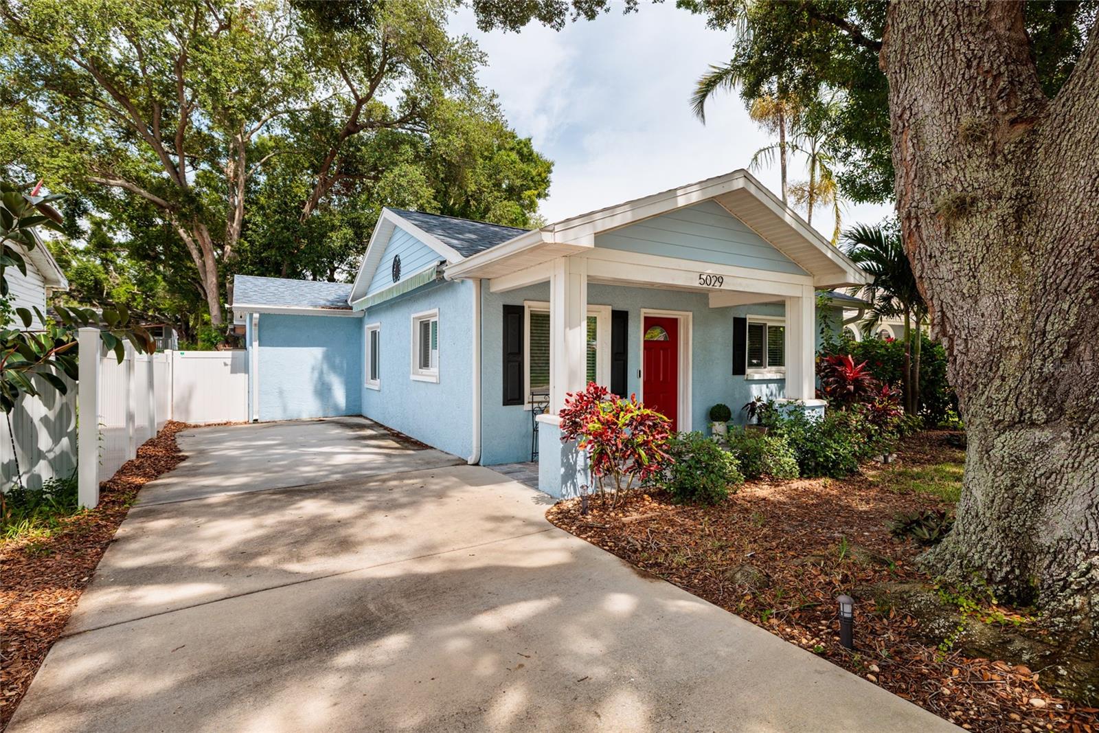MOOREFIELD HEIGHTS - Residential