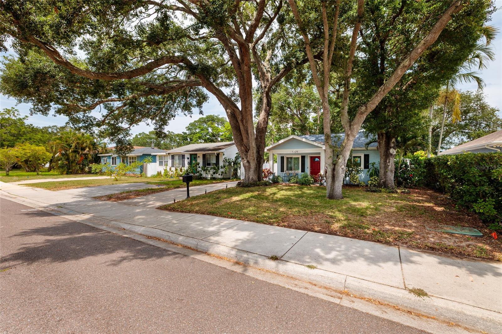 MOOREFIELD HEIGHTS - Residential