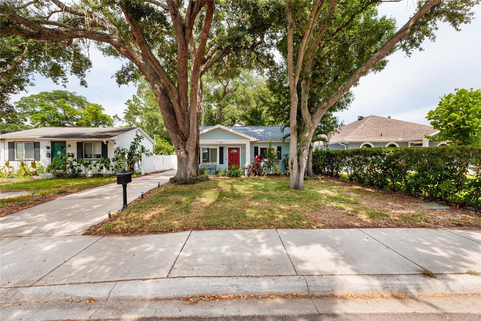 MOOREFIELD HEIGHTS - Residential
