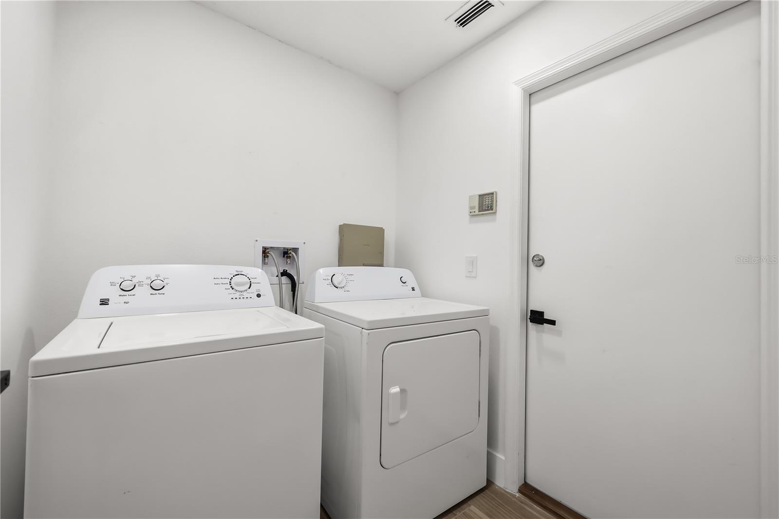 HUNTERS CREEK TR 155 - Residential