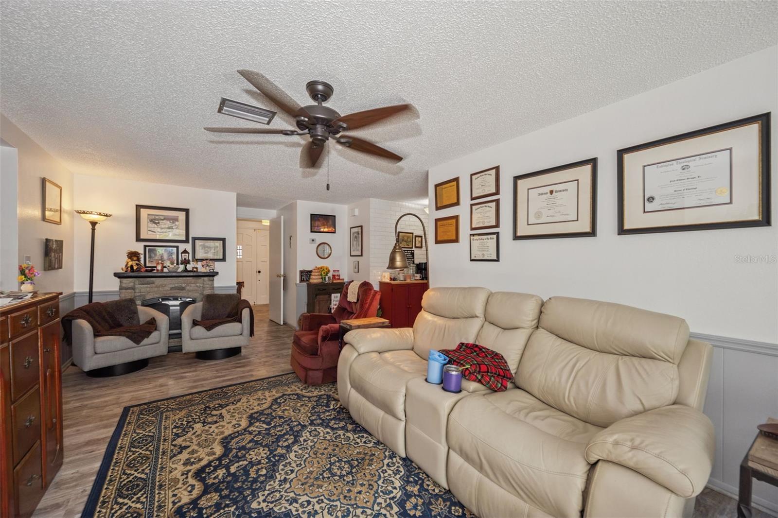 BEACON WOODS VILLAGE - Residential