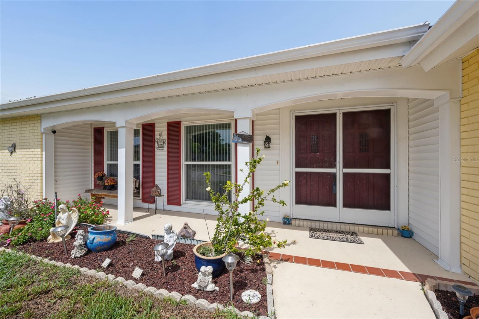 BEACON WOODS VILLAGE - Residential