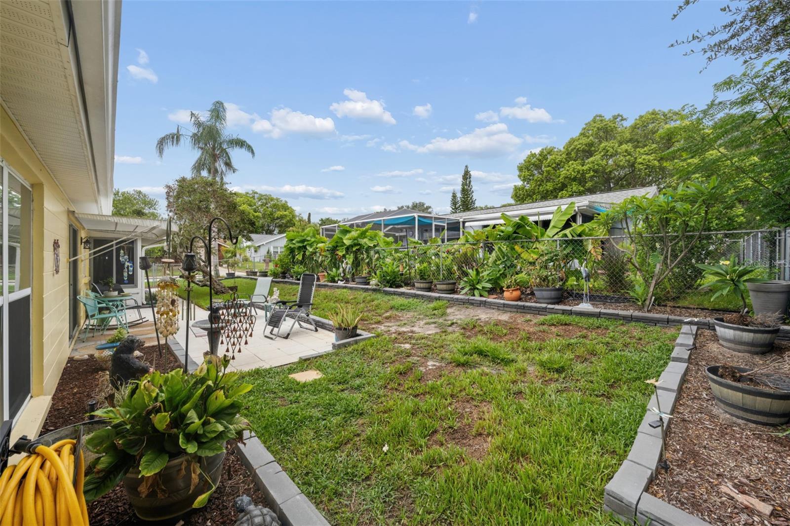 BEACON WOODS VILLAGE - Residential