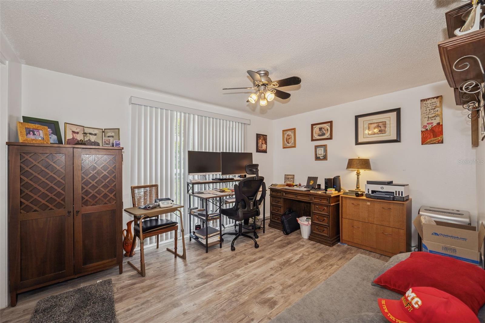BEACON WOODS VILLAGE - Residential