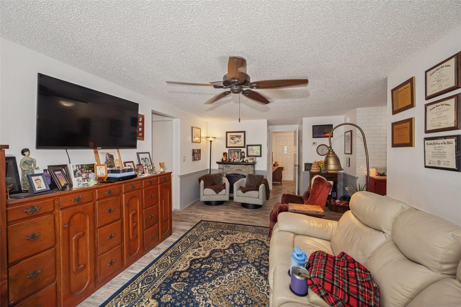 BEACON WOODS VILLAGE - Residential