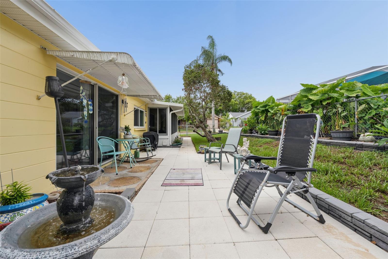 BEACON WOODS VILLAGE - Residential