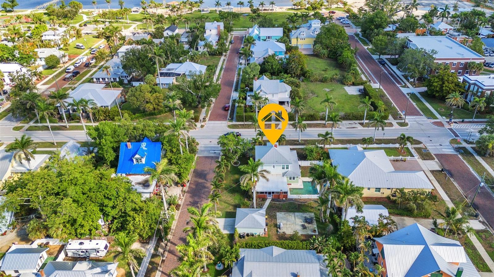 PUNTA GORDA - Residential