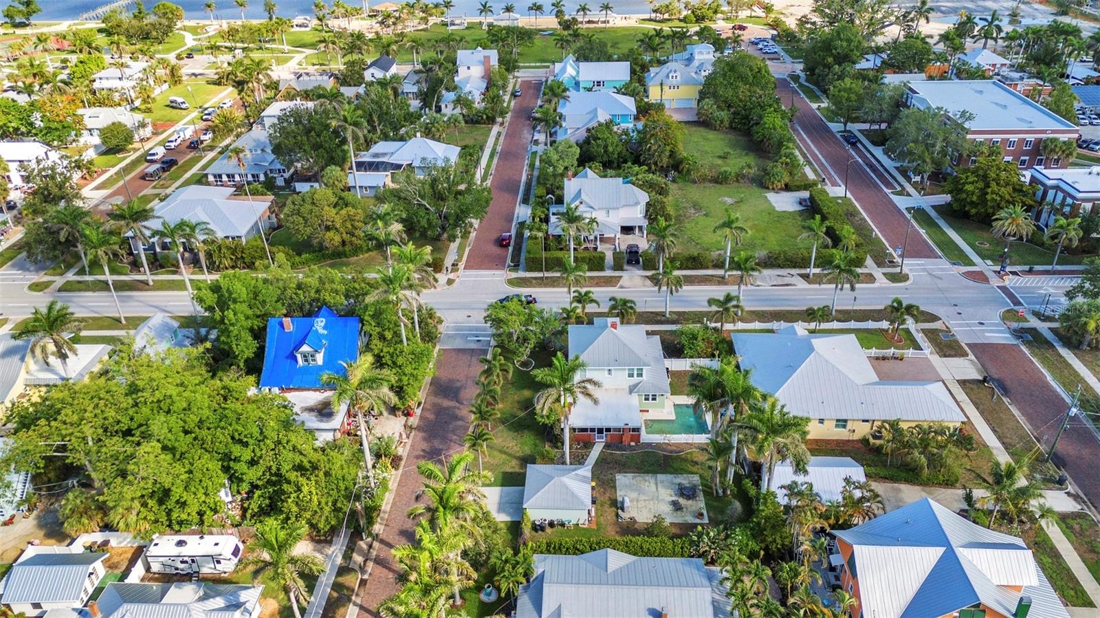 PUNTA GORDA - Residential