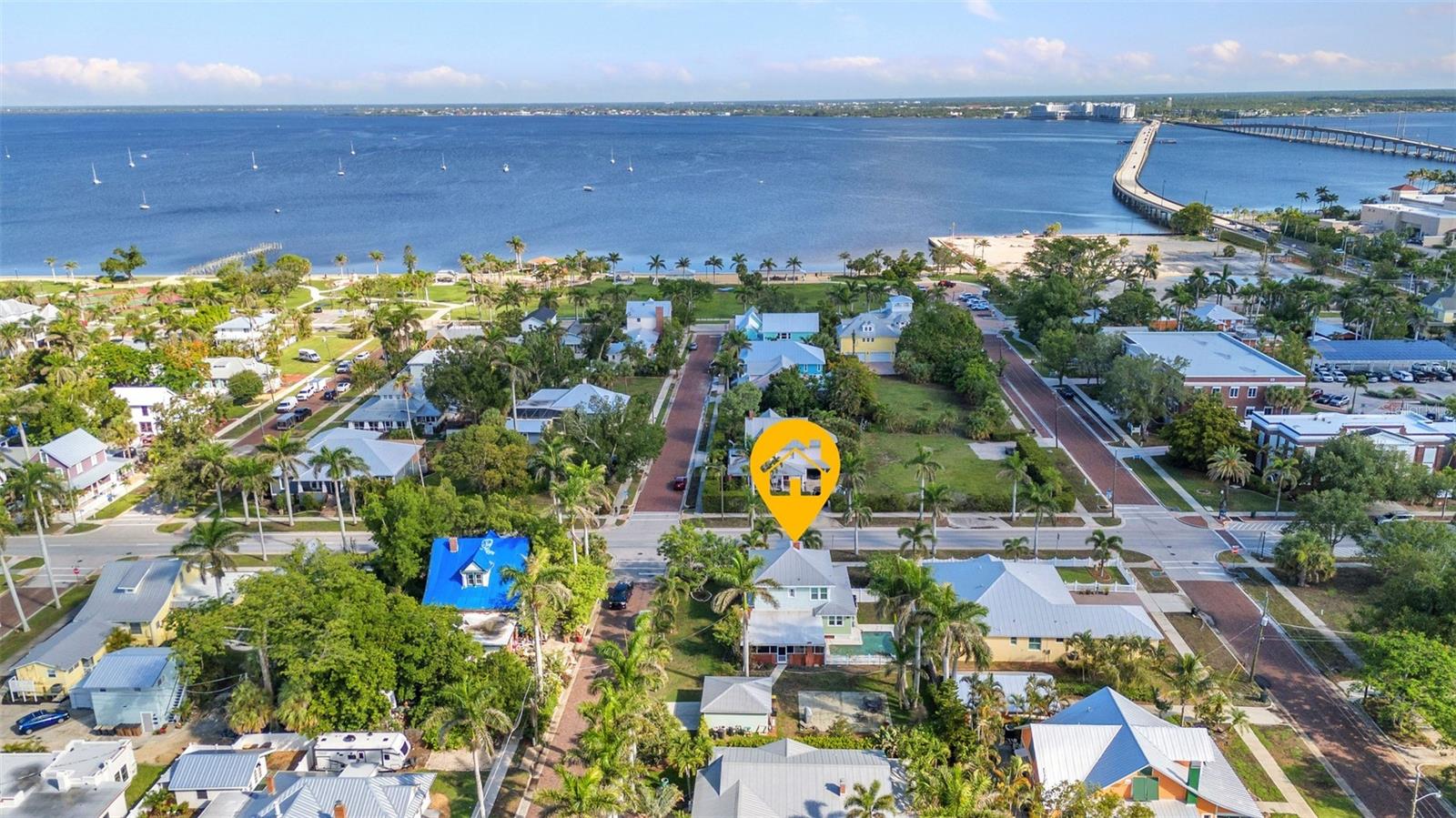 PUNTA GORDA - Residential