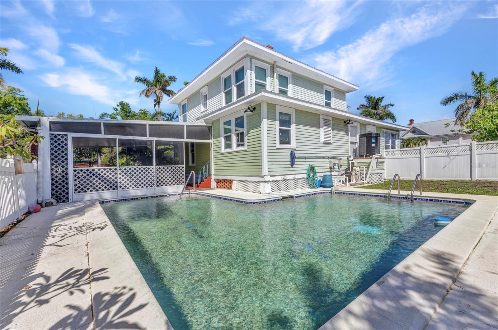 PUNTA GORDA - Residential
