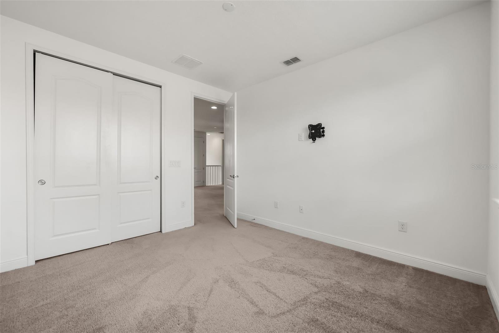 EAGLE CRK MERE PKWY PH 2A-1 - Residential