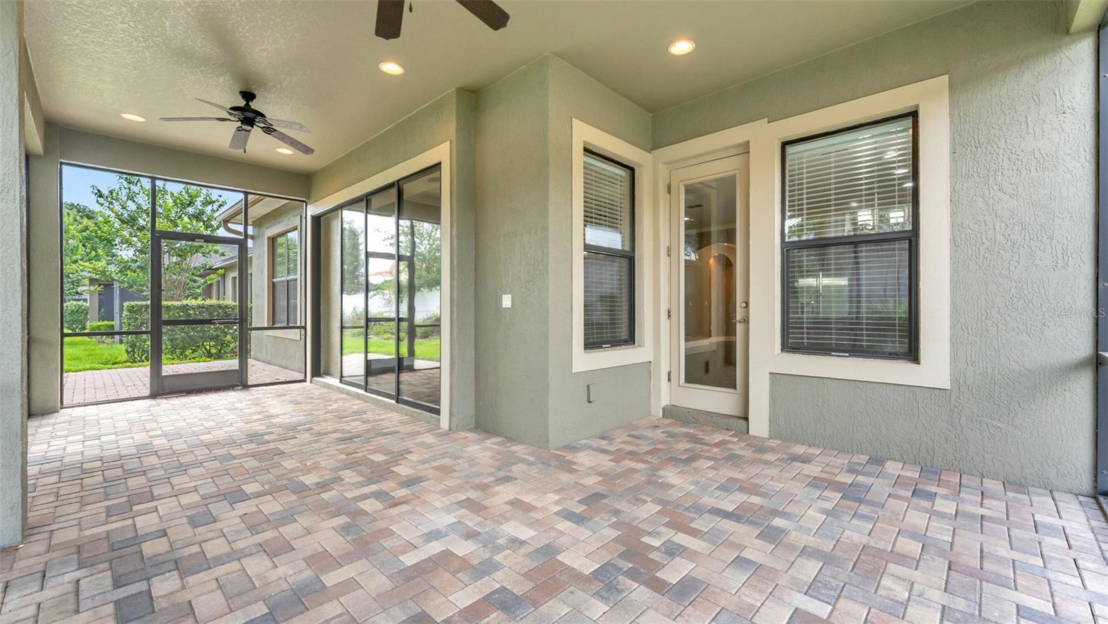 CHRISTINA CHASE - Residential